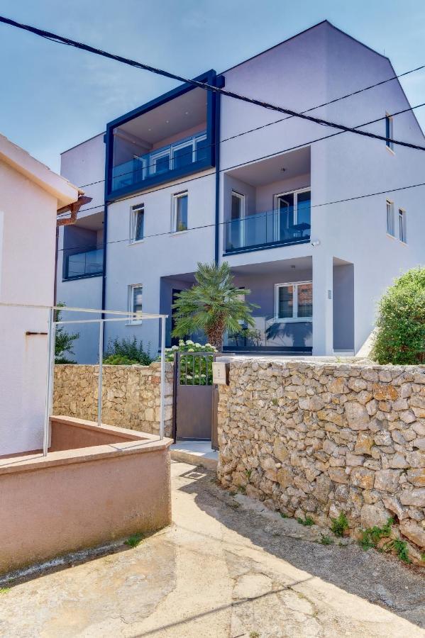 Apartments Hemetek Veli Lošinj Buitenkant foto