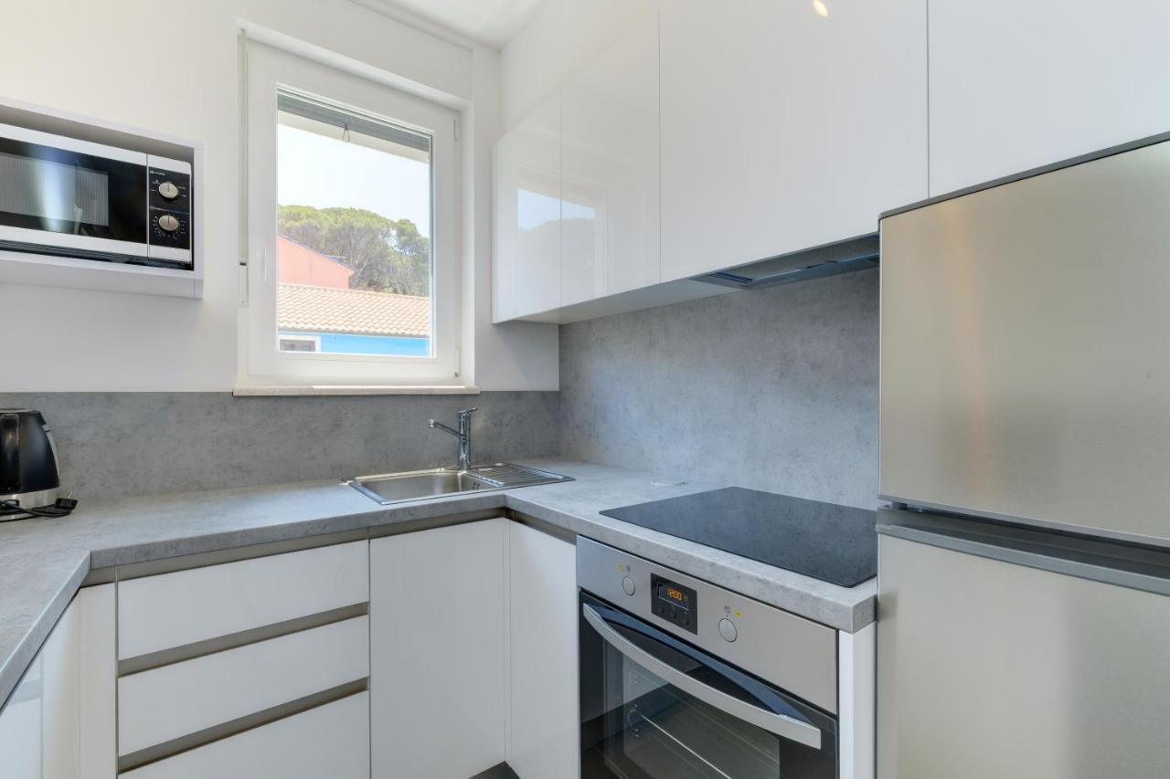Apartments Hemetek Veli Lošinj Buitenkant foto