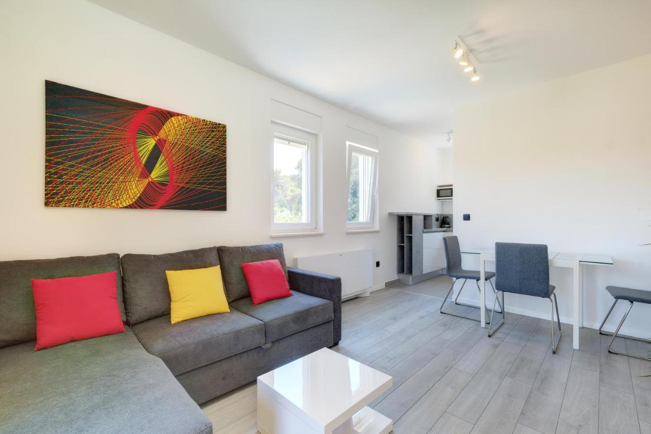 Apartments Hemetek Veli Lošinj Buitenkant foto