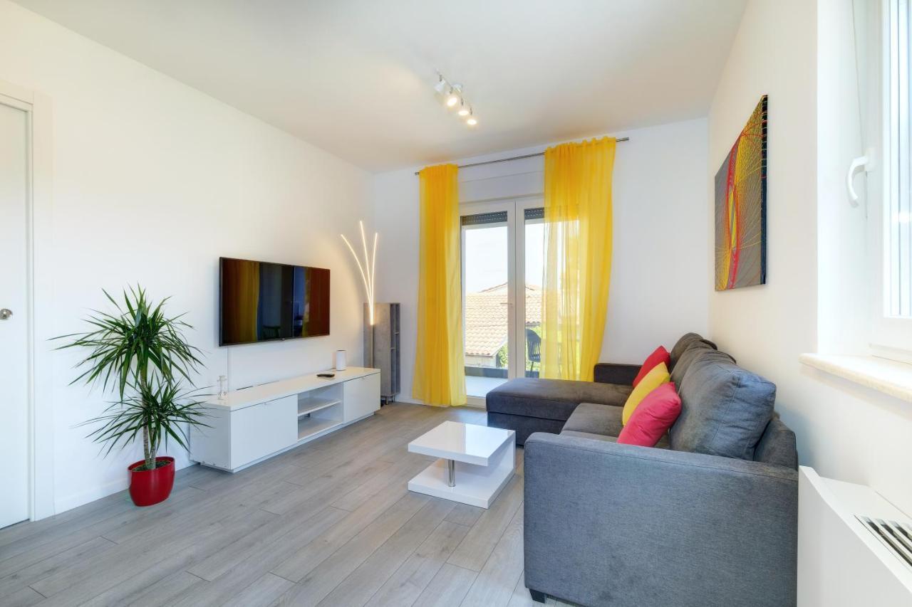 Apartments Hemetek Veli Lošinj Buitenkant foto