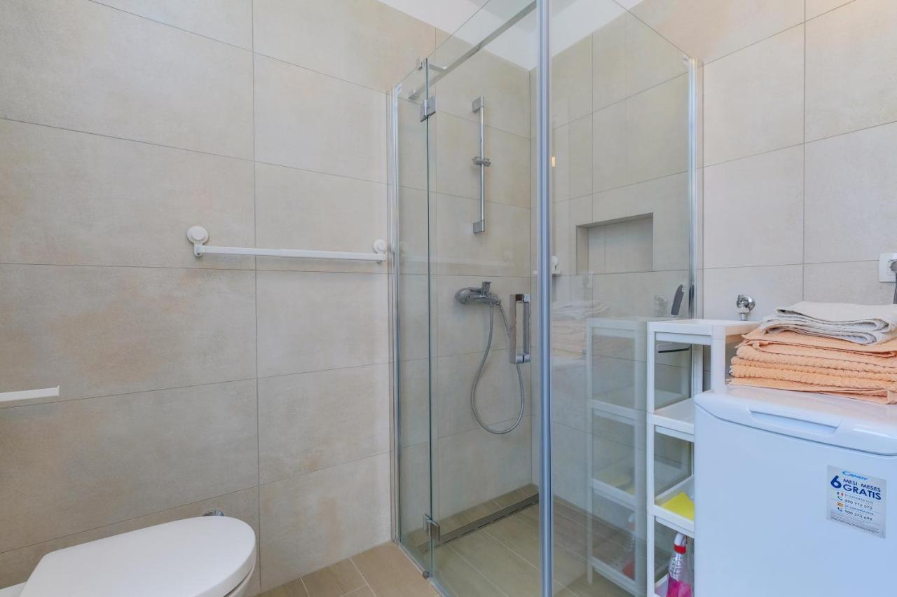 Apartments Hemetek Veli Lošinj Buitenkant foto