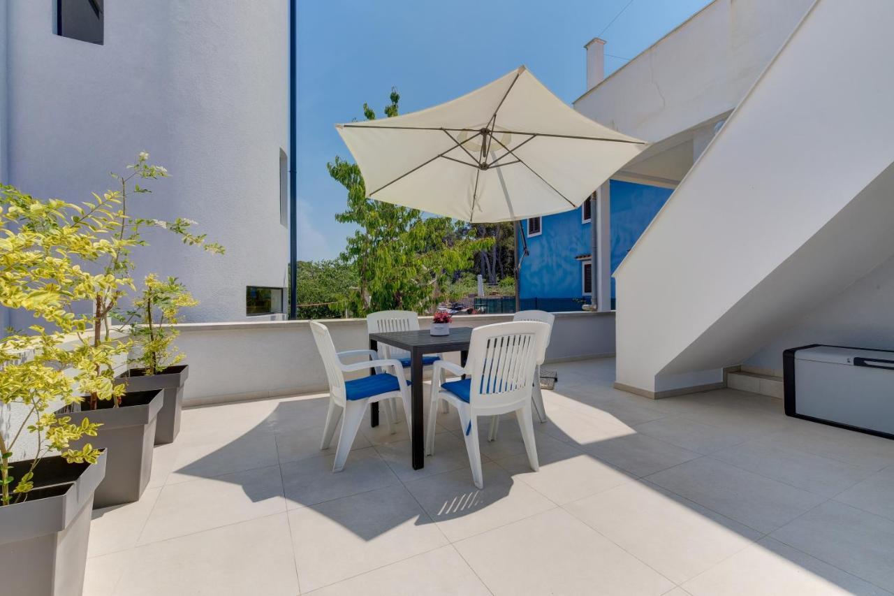 Apartments Hemetek Veli Lošinj Buitenkant foto